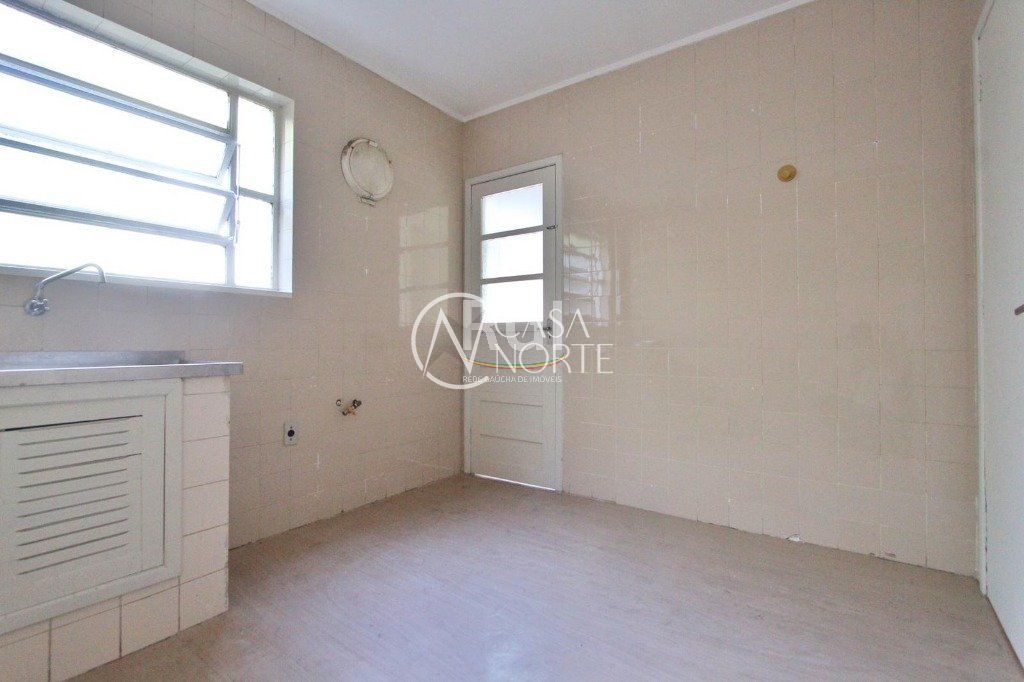 Apartamento à venda com 2 quartos, 61m², 1 vaga, Avenida Teresópolis no bairro Teresópolis em Porto Alegre