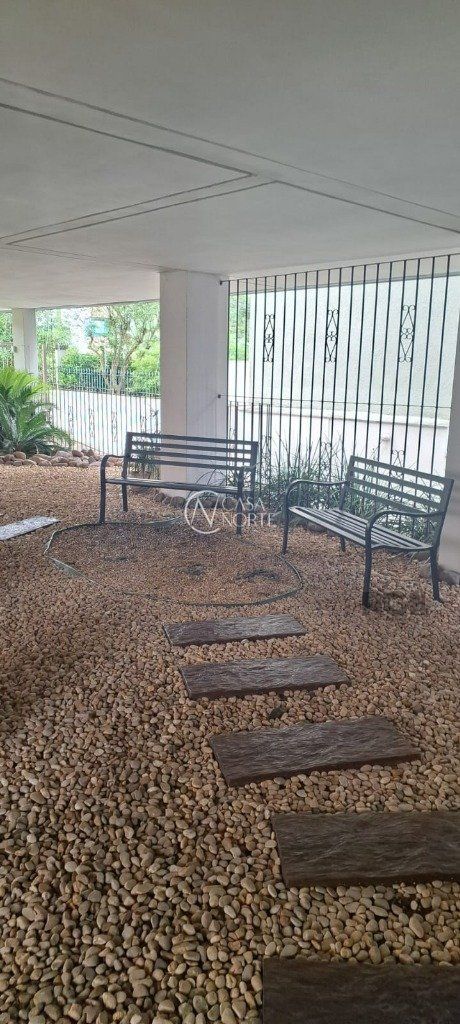 Cobertura à venda com 3 quartos, 250m², 1 suíte, 2 vagas, Rua Guararapes no bairro Petrópolis em Porto Alegre