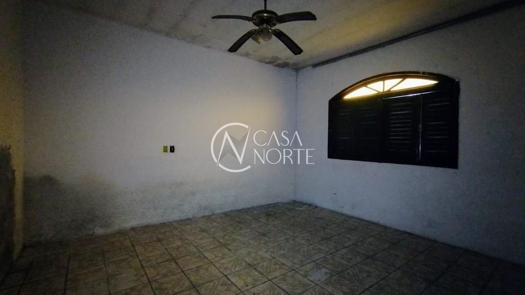 Casa à venda com 2 quartos, 147m², 1 suíte, 3 vagas, Estrada Chapéu do Sol no bairro Chapéu do Sol em Porto Alegre