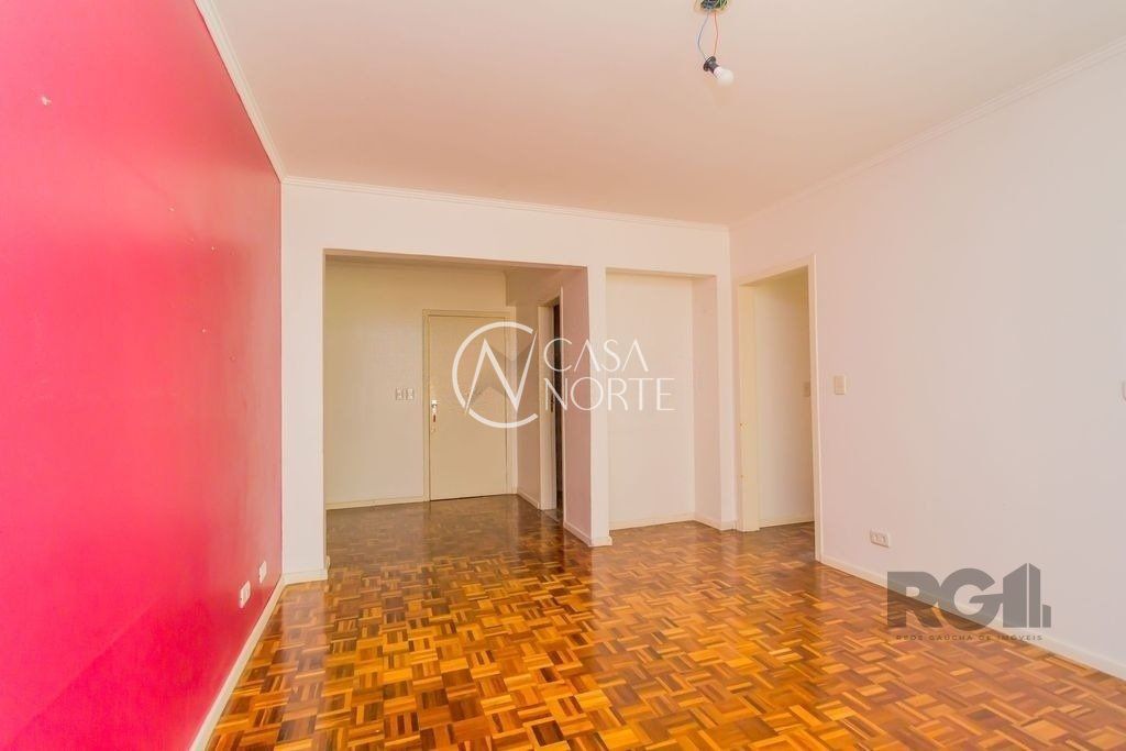 Apartamento à venda com 3 quartos, 97m², 1 vaga, Avenida Getúlio Vargas no bairro Menino Deus em Porto Alegre