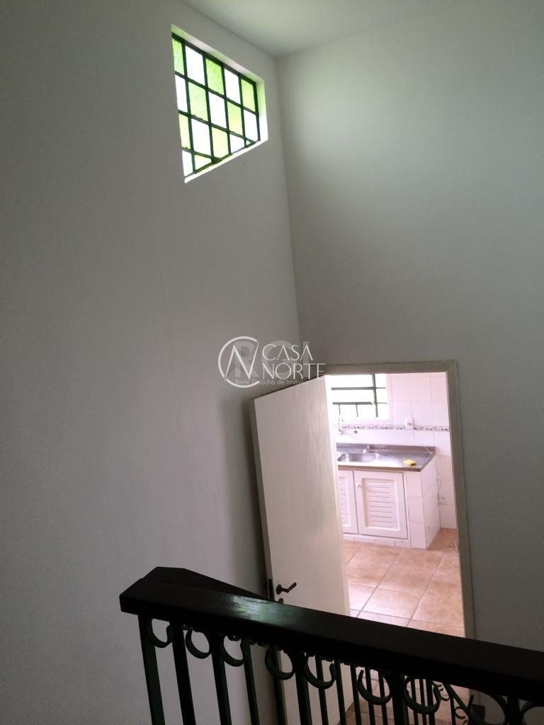 Casa à venda com 3 quartos, 124m², 2 vagas, Rua Manduca Rodrigues no bairro Glória em Porto Alegre