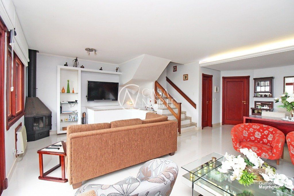 Casa de Condomínio à venda com 3 quartos, 324m², 1 suíte, 4 vagas, Rua Silveiro no bairro Menino Deus em Porto Alegre