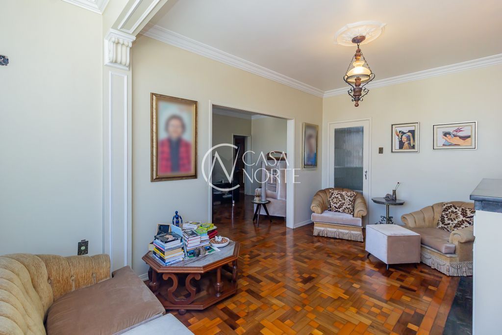 Apartamento à venda com 3 quartos, 165m², 1 suíte, 2 vagas, Rua Augusto Pestana no bairro Santana em Porto Alegre