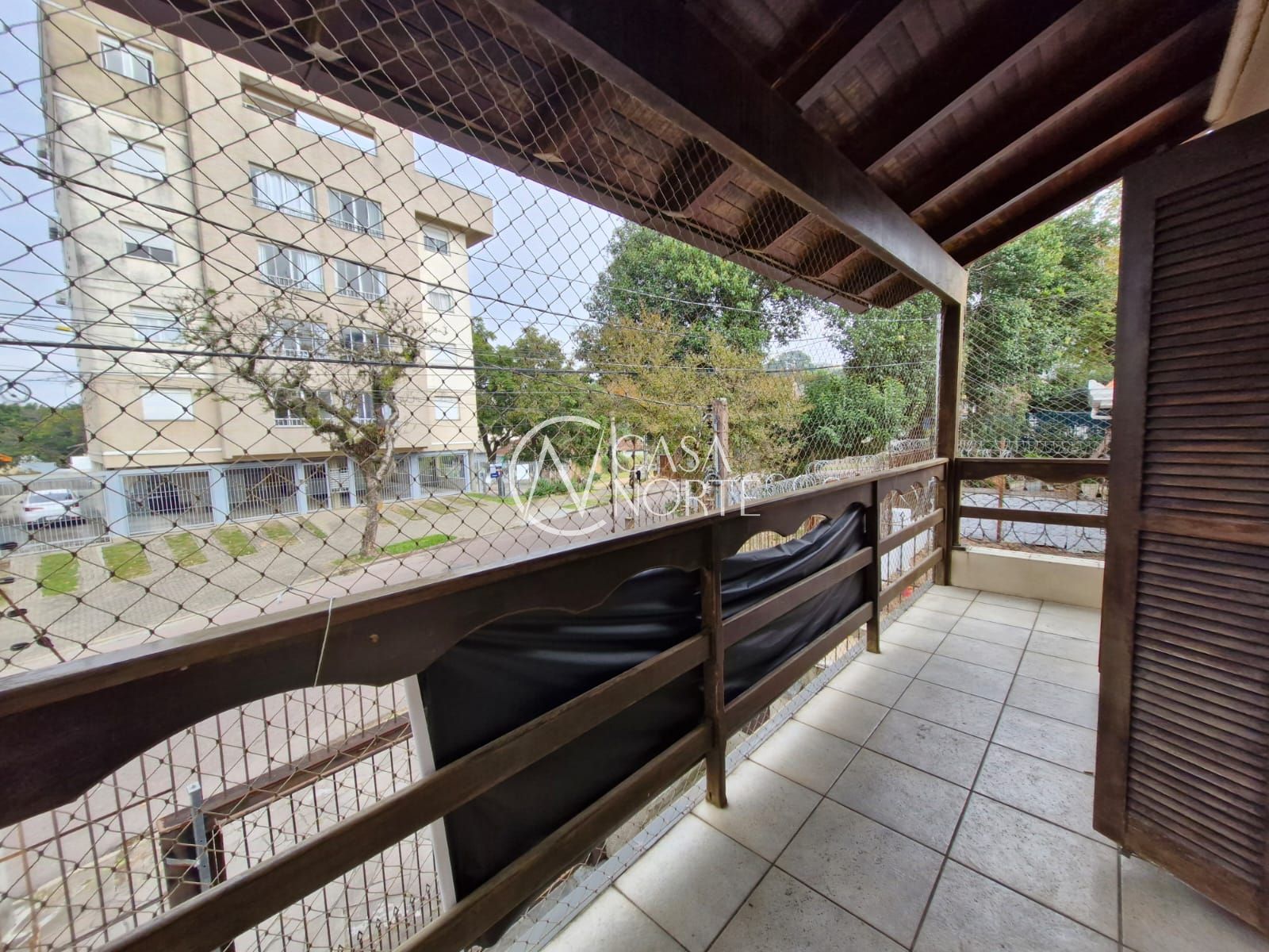 Casa à venda com 3 quartos, 180m², 1 suíte, 2 vagas, Avenida Belém no bairro Teresópolis em Porto Alegre