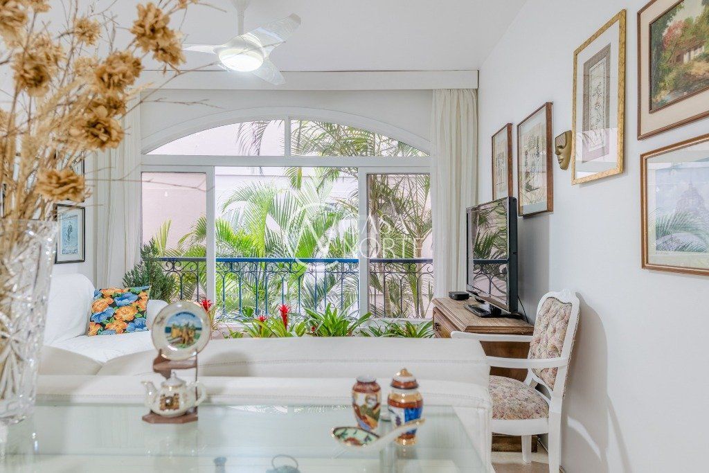 Apartamento à venda com 3 quartos, 106m², 1 suíte, 1 vaga, Rua Anita Garibaldi no bairro Mont Serrat em Porto Alegre