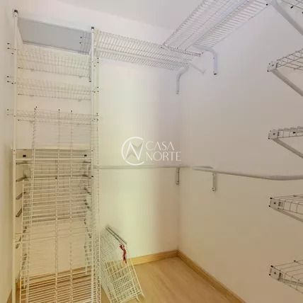 Casa à venda com 4 quartos, 241m², 2 suítes, 2 vagas, Rua da Gruta no bairro Cascata em Porto Alegre