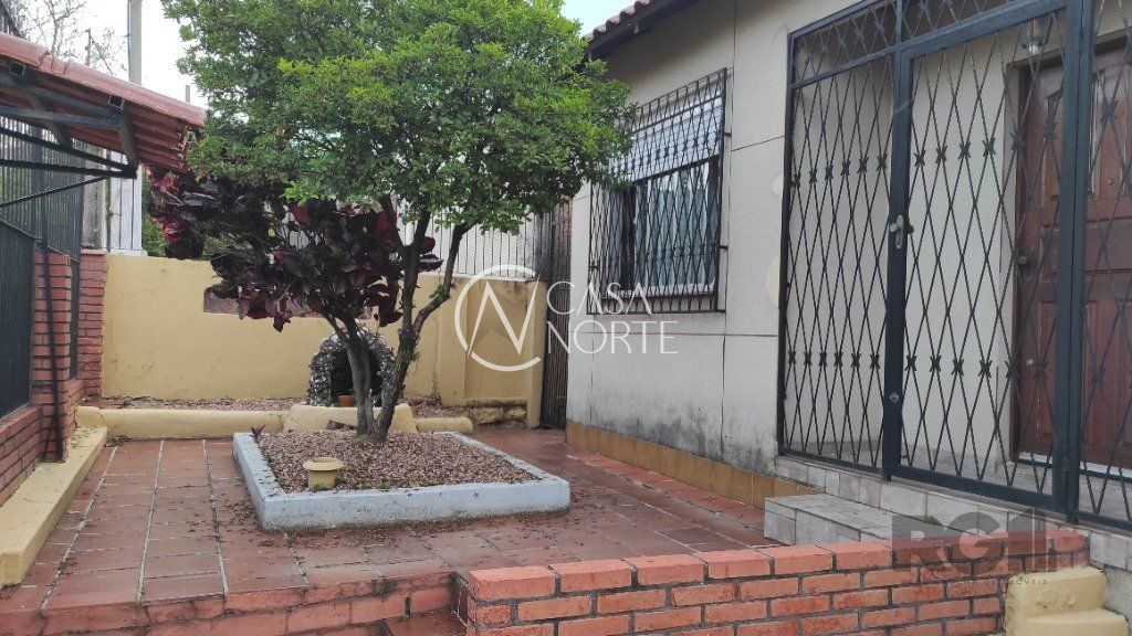Casa à venda com 2 quartos, 70m², 1 vaga, Rua Vidal de Negreiros no bairro Vila São José em Porto Alegre