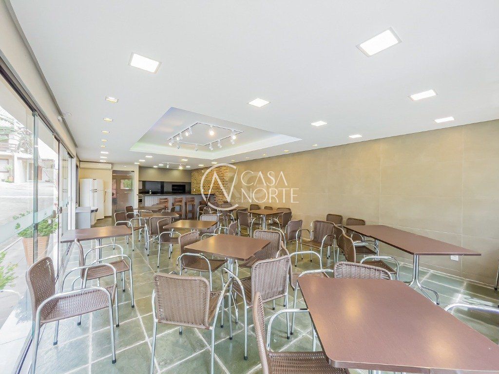 Casa de Condomínio à venda com 4 quartos, 241m², 2 suítes, 2 vagas, Estrada João de Oliveira Remiao no bairro Agronomia em Porto Alegre