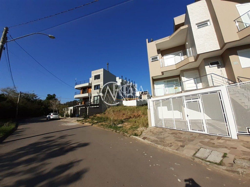 Terreno à venda  com 230m², Rua Doutor Sergio de Figueiredo no bairro Guarujá em Porto Alegre