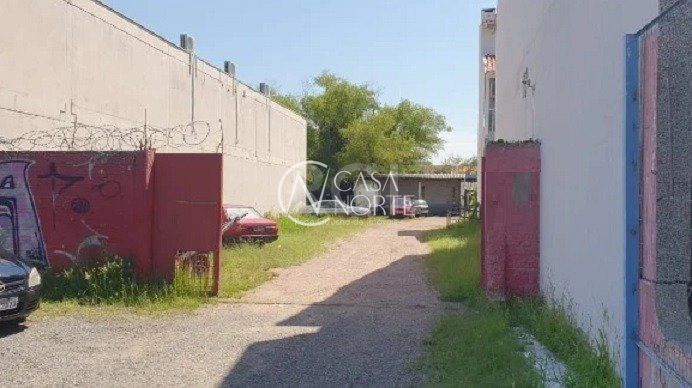 Terreno à venda , 1032m², Avenida Juca Batista no bairro Cavalhada em Porto Alegre