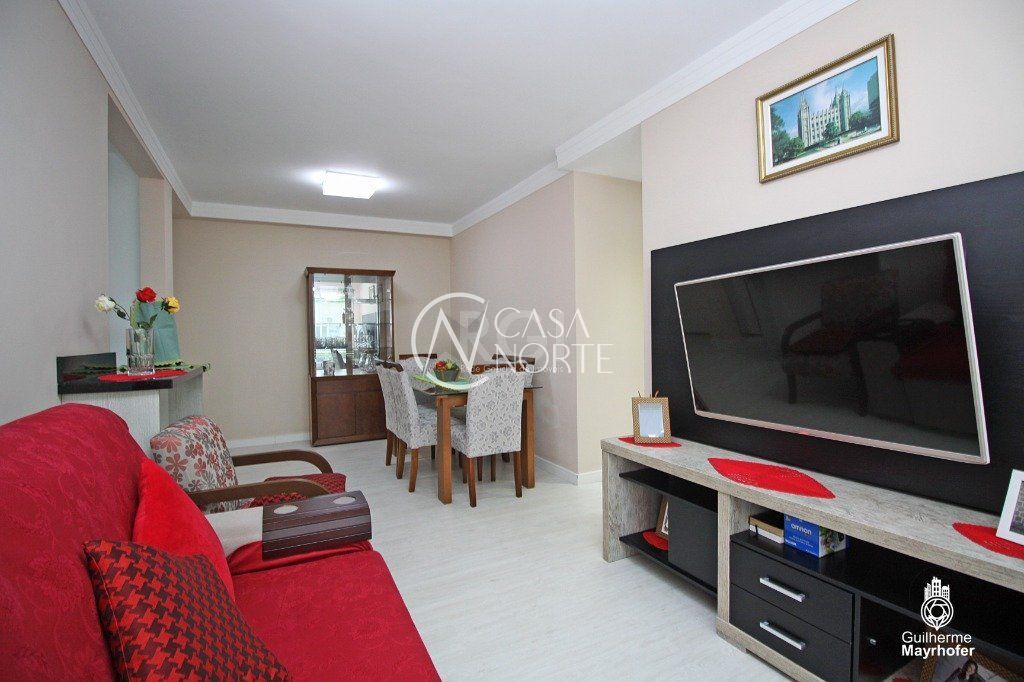 Apartamento à venda com 3 quartos, 70m², 1 suíte, 1 vaga, Avenida Bento Gonçalves no bairro Partenon em Porto Alegre