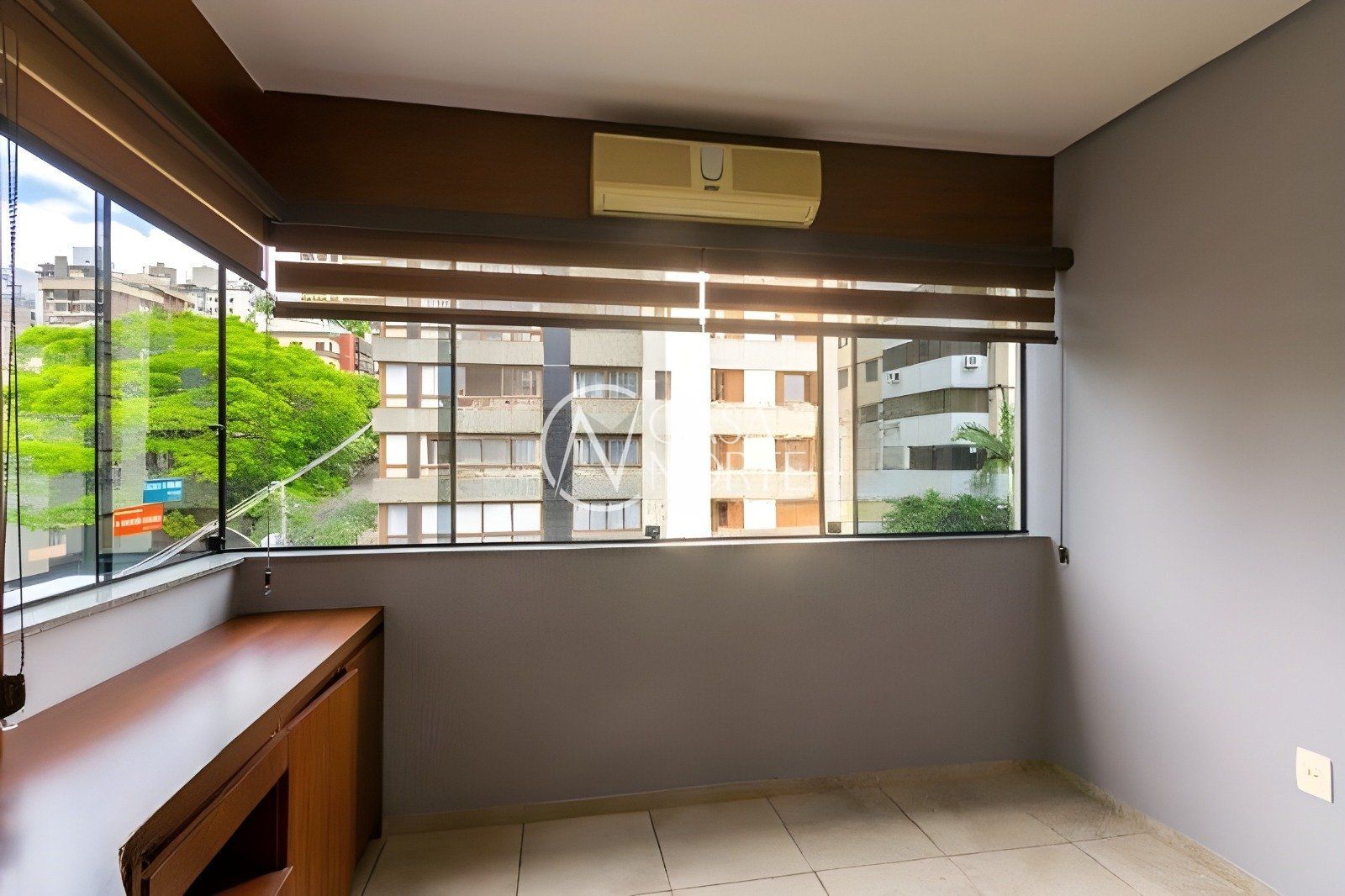 Apartamento à venda com 2 quartos, 86m², 1 suíte, 2 vagas, Rua Tito Lívio Zambecari no bairro Mont Serrat em Porto Alegre