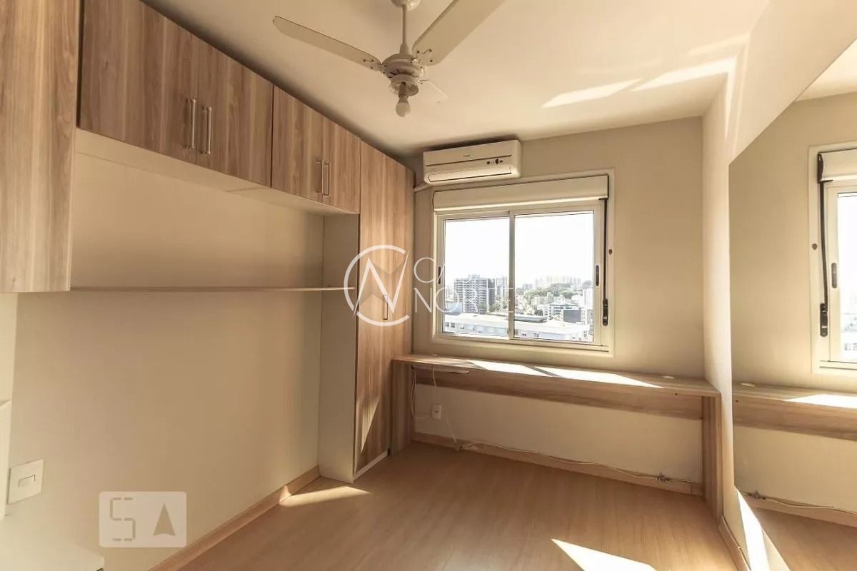 Apartamento à venda com 1 quarto, 40m², 1 suíte, 1 vaga, Avenida da Azenha no bairro Azenha em Porto Alegre