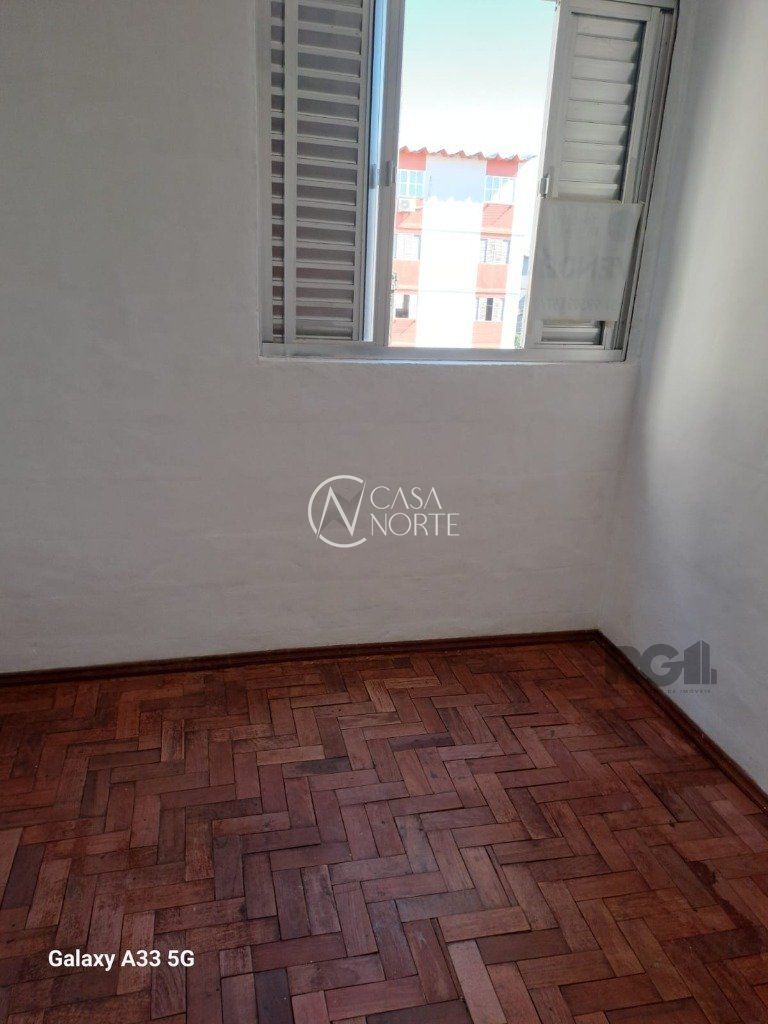 Apartamento à venda com 2 quartos, 42m², Estrada Martim Félix Berta no bairro Rubem Berta em Porto Alegre