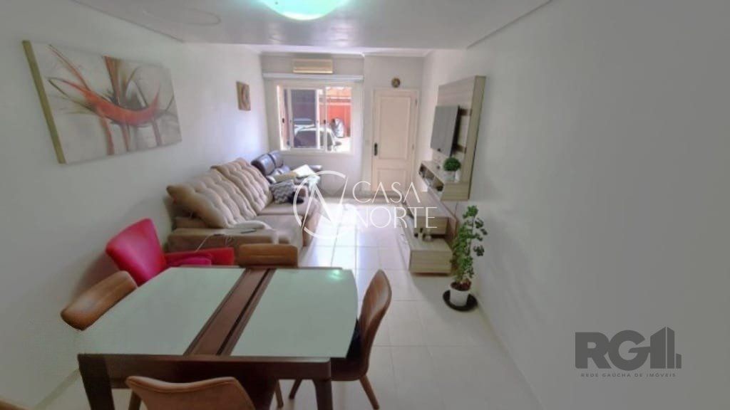 Casa de Condomínio à venda com 3 quartos, 110m², 1 suíte, 1 vaga, Avenida Arnaldo Bohrer no bairro Teresópolis em Porto Alegre