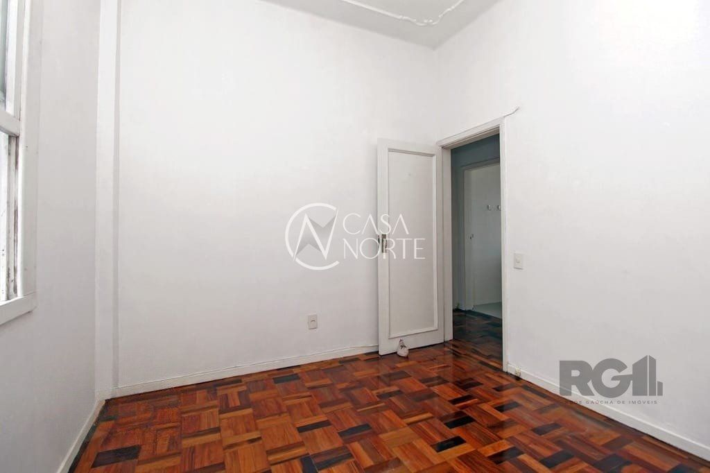 Apartamento à venda com 3 quartos, 101m², 1 suíte, Rua Doutor Barros Cassal no bairro Floresta em Porto Alegre