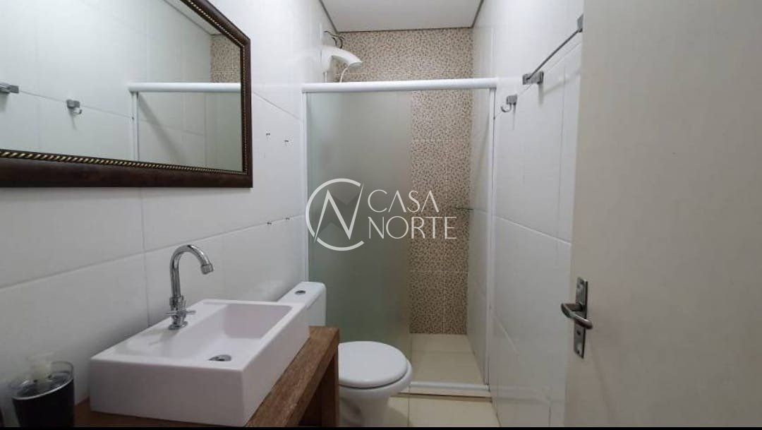 Casa à venda com 3 quartos, 250m², 1 suíte, 2 vagas, Rua Dezidério Severino no bairro Passo das Pedras em Porto Alegre