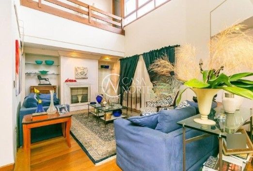 Cobertura à venda com 5 quartos, 603m², 2 suítes, 3 vagas, Rua Castro Alves no bairro Rio Branco em Porto Alegre