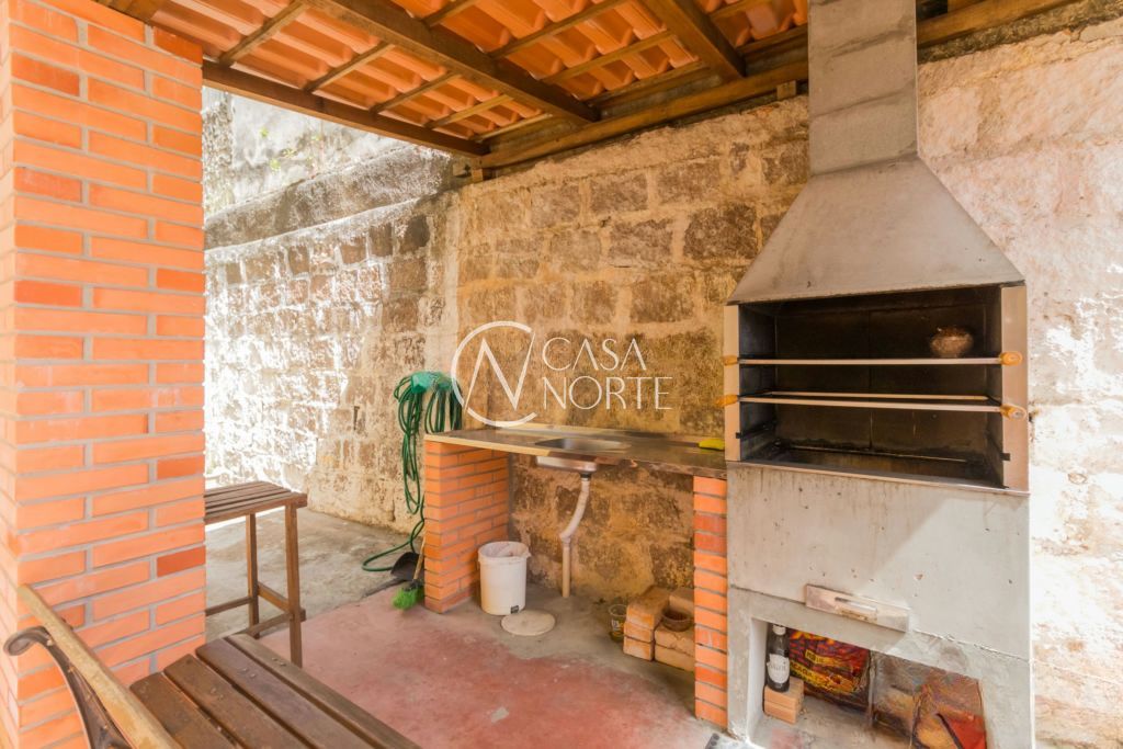 Apartamento à venda com 2 quartos, 66m², Avenida Bento Gonçalves no bairro Partenon em Porto Alegre