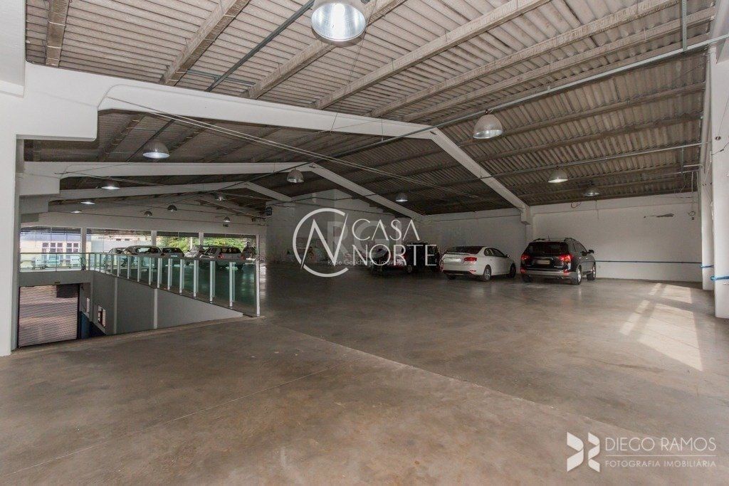 Prédio Comercial à venda , 2235m², 100 vagas, Avenida Otto Niemeyer no bairro Tristeza em Porto Alegre