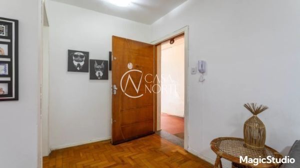 Apartamento à venda com 3 quartos, 63m², 1 vaga, Rua Professor Álvaro Alvim no bairro Rio Branco em Porto Alegre