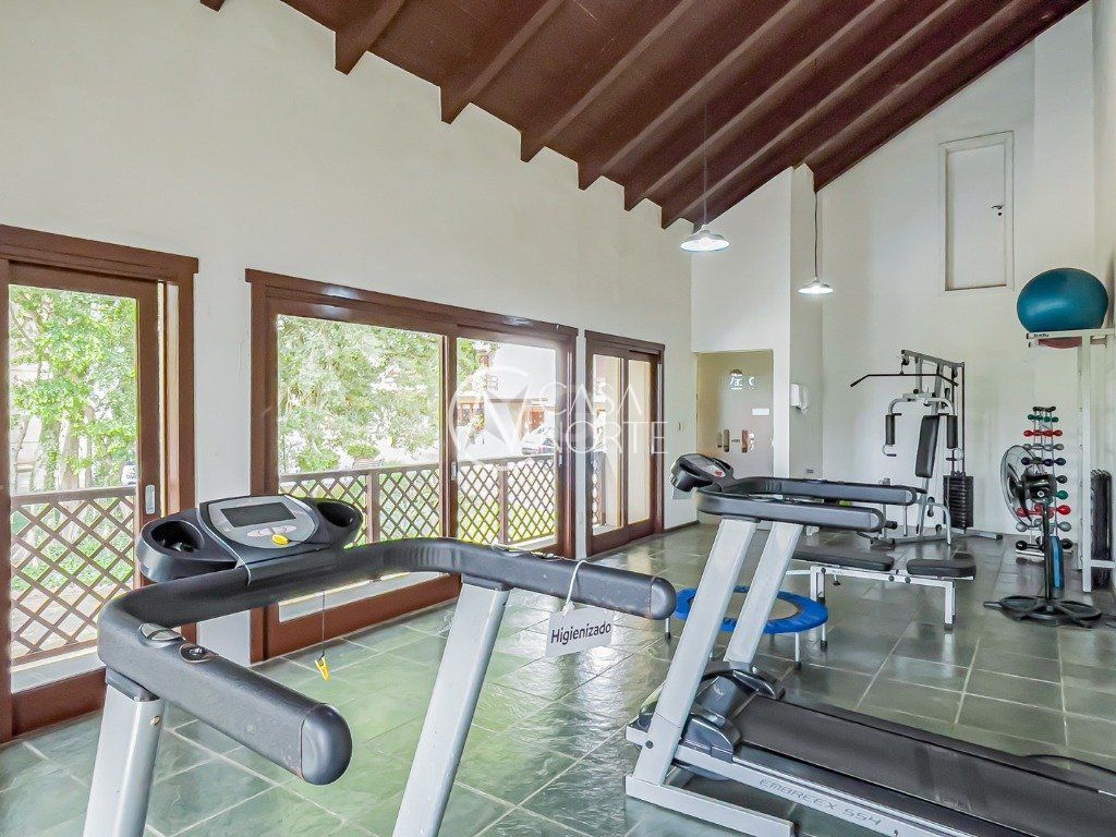 Casa de Condomínio à venda com 4 quartos, 241m², 2 suítes, 2 vagas, Estrada João de Oliveira Remiao no bairro Agronomia em Porto Alegre