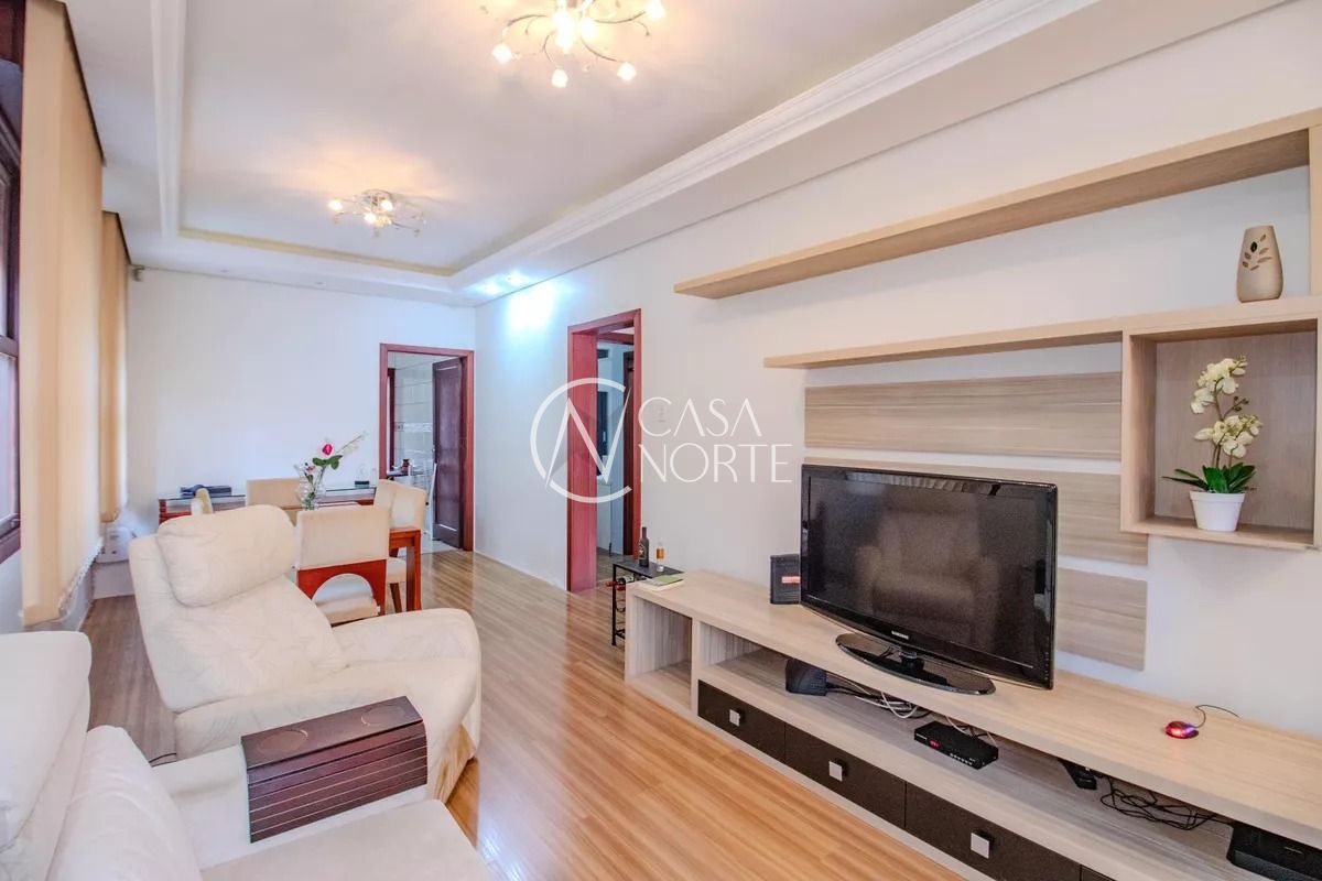 Casa à venda com 2 quartos, 173m², 2 suítes, 3 vagas, Avenida Benno Mentz no bairro Vila Ipiranga em Porto Alegre