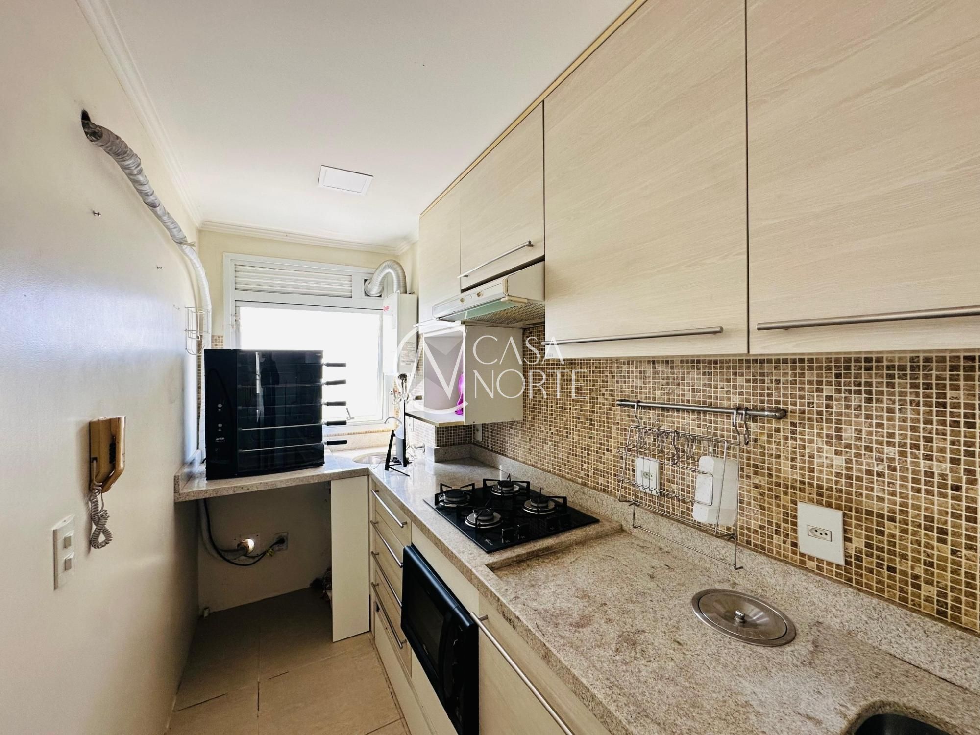 Apartamento à venda com 3 quartos, 69m², 1 suíte, 1 vaga, Rua Doutor Barcelos no bairro Tristeza em Porto Alegre