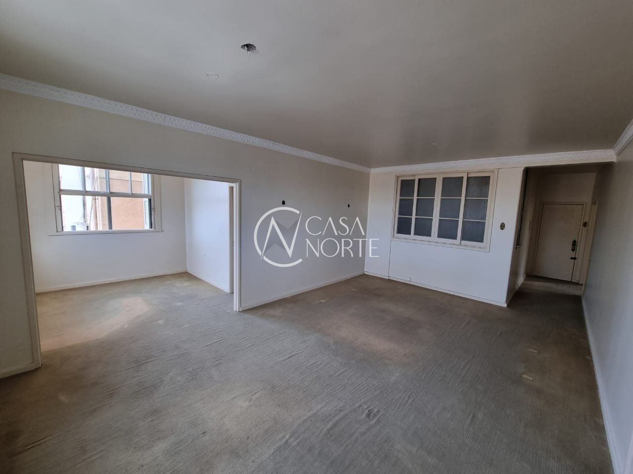 Apartamento à venda com 3 quartos, 163m², 1 suíte, 1 vaga, Rua Duque de Caxias no bairro Centro Histórico em Porto Alegre