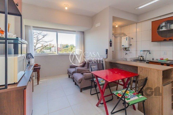 Apartamento à venda com 1 quarto, 35m², 1 vaga, Rua Fagundes Varela no bairro Santo Antônio em Porto Alegre