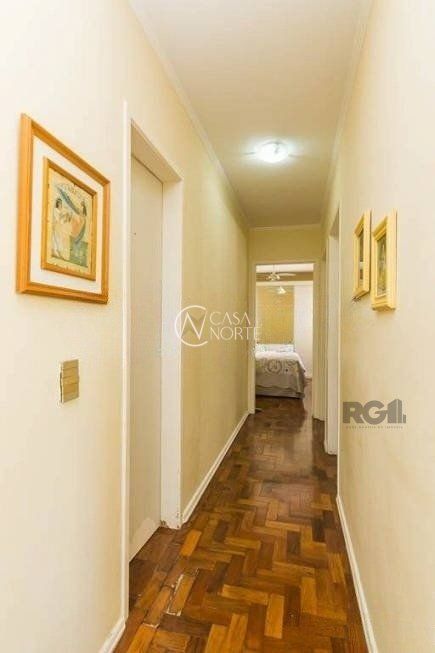 Apartamento à venda com 3 quartos, 86m², 1 vaga, Avenida Coronel Lucas de Oliveira no bairro Petrópolis em Porto Alegre