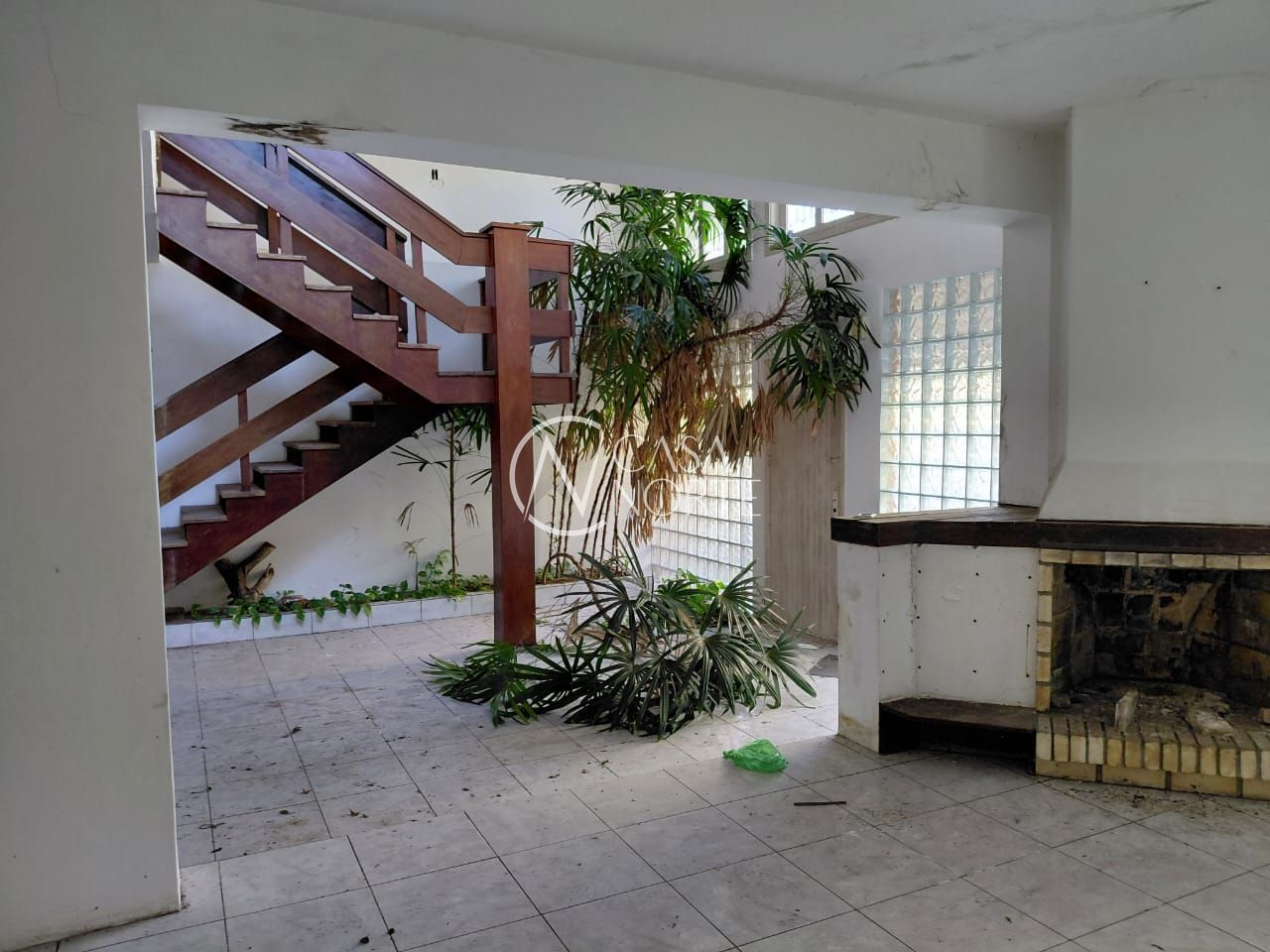 Casa à venda com 4 quartos, 350m², 3 suítes, 5 vagas, Avenida Belém no bairro Teresópolis em Porto Alegre