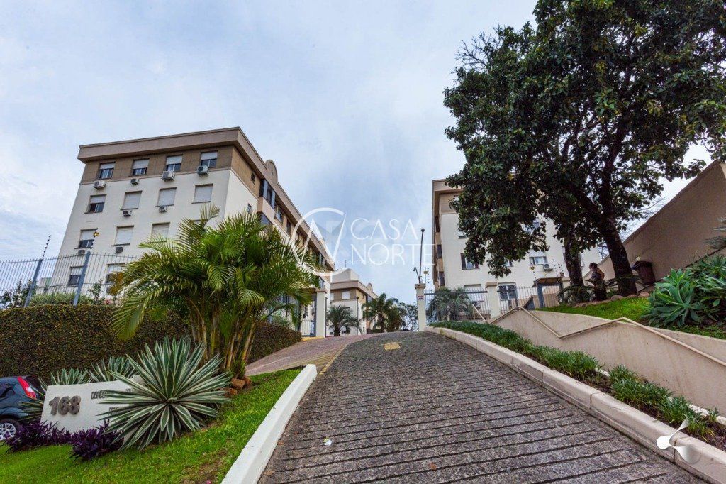 Apartamento à venda com 2 quartos, 56m², 1 vaga, Rua Coronel Aparício Borges no bairro Teresópolis em Porto Alegre