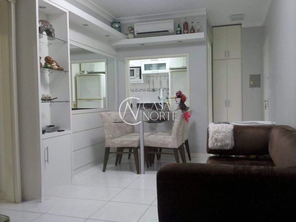 Apartamento à venda com 2 quartos, 52m², 1 vaga, Rua Norberto Jung no bairro Sarandi em Porto Alegre