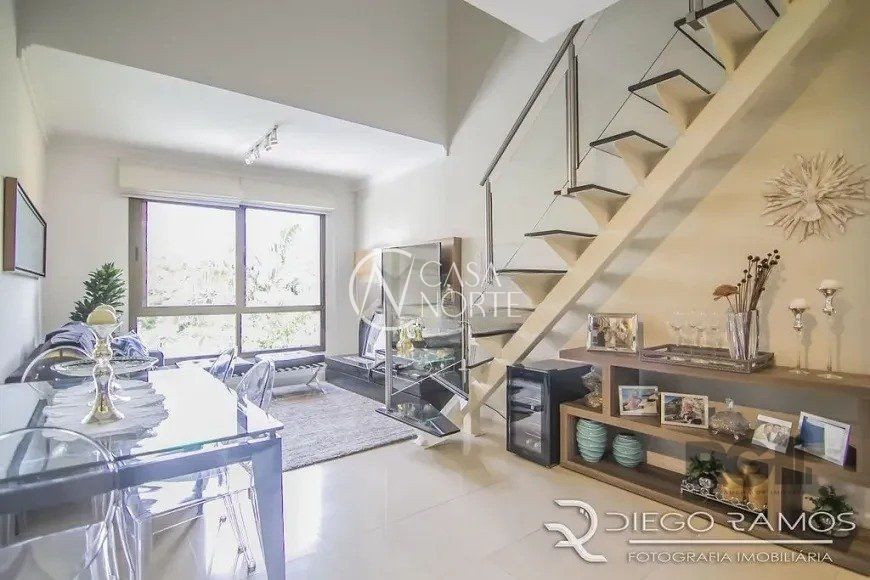 Cobertura à venda com 1 quarto, 102m², 1 vaga, Rua Dario Pederneiras no bairro Petrópolis em Porto Alegre