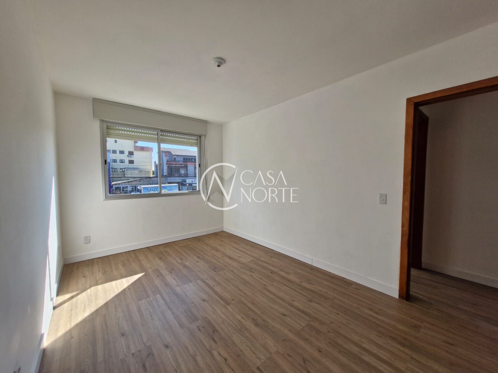 Apartamento à venda com 3 quartos, 69m², Rua Coronel Massot no bairro Cristal em Porto Alegre