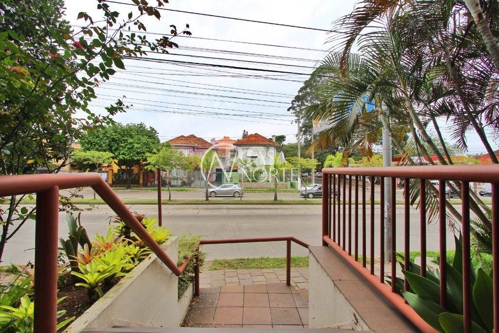 Apartamento à venda com 2 quartos, 73m², 1 vaga, Avenida Teresópolis no bairro Teresópolis em Porto Alegre