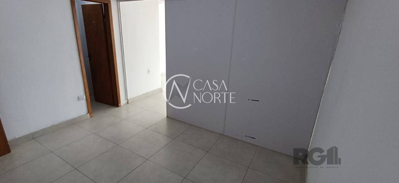 Sala Comercial à venda , 46m², Praça Osvaldo Cruz no bairro Centro Histórico em Porto Alegre