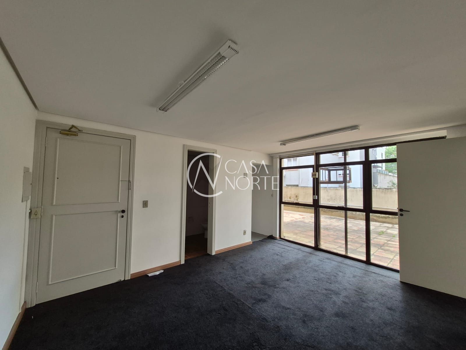 Conjunto Comercial à venda com 2 quartos, 50m², Rua Doutor Florêncio Ygartua no bairro Moinhos de Vento em Porto Alegre