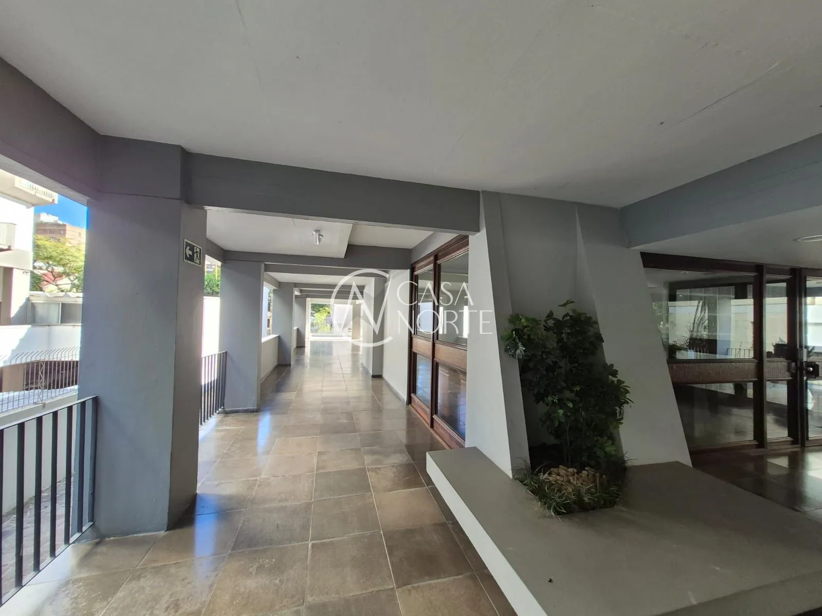 Apartamento à venda com 2 quartos, 80m², 1 vaga, Rua Felicíssimo de Azevedo no bairro São João em Porto Alegre