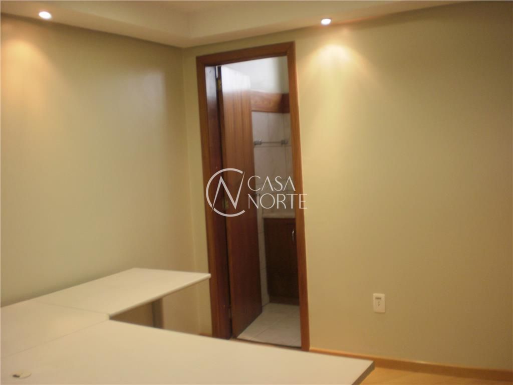 Sala Comercial à venda , 41m², Praça Osvaldo Cruz no bairro Centro Histórico em Porto Alegre