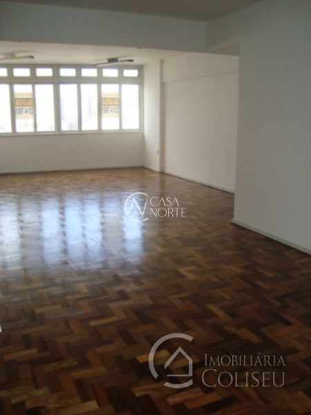 Sala Comercial à venda , 50m², Praça Osvaldo Cruz no bairro Centro Histórico em Porto Alegre