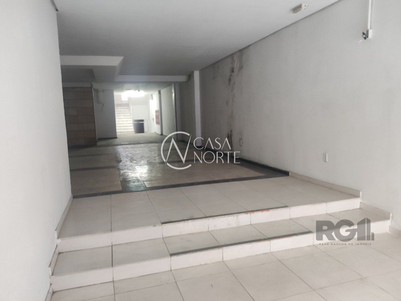 Loja à venda , 390m², Rua dos Andradas no bairro Centro Histórico em Porto Alegre