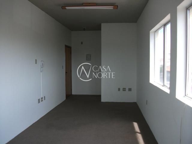 Sala Comercial à venda com 1 quarto, 30m², Avenida Assis Brasil no bairro Sarandi em Porto Alegre