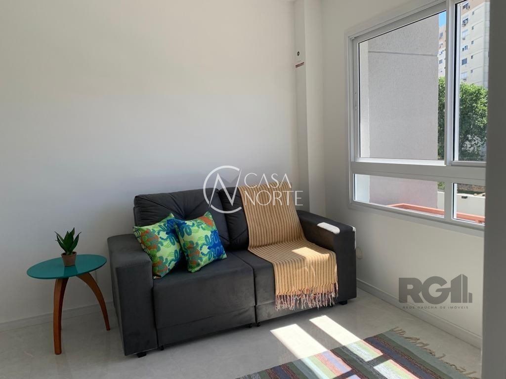 Apartamento à venda com 1 quarto, 40m², Avenida dos Cubanos no bairro Partenon em Porto Alegre