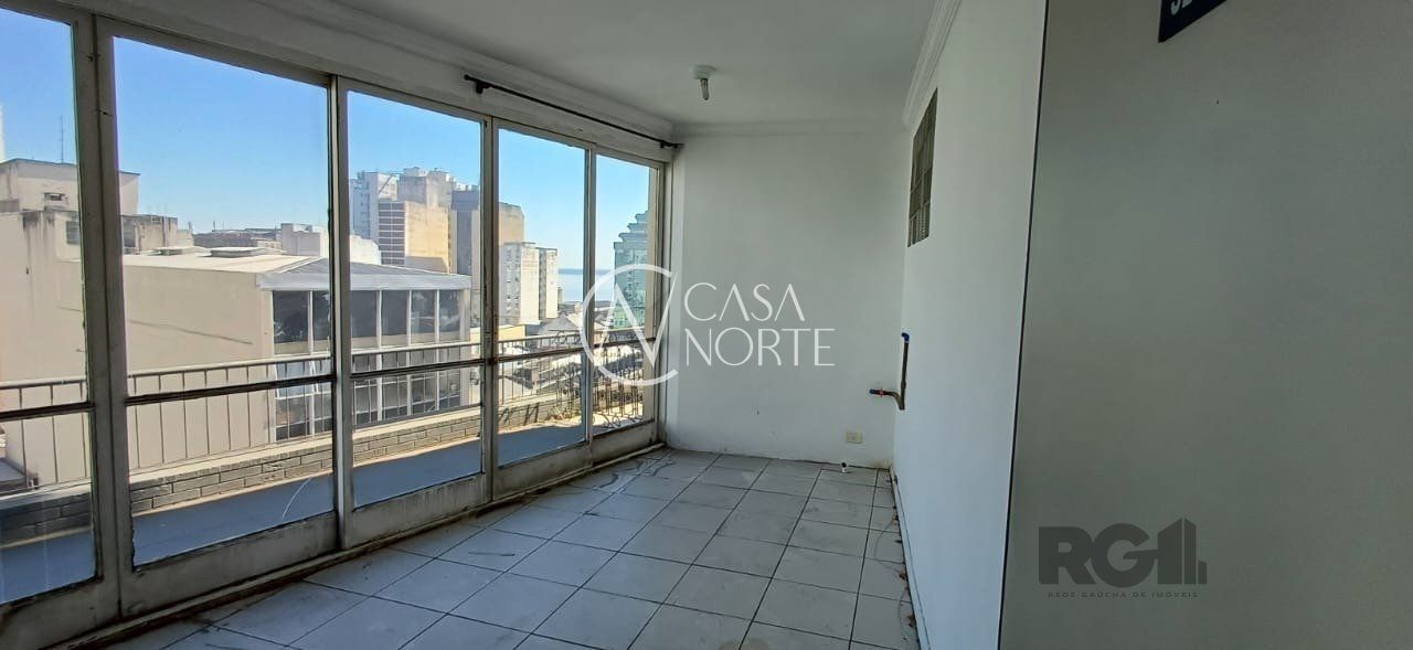 Sala Comercial à venda , 160m², Rua Doutor Flores no bairro Centro Histórico em Porto Alegre