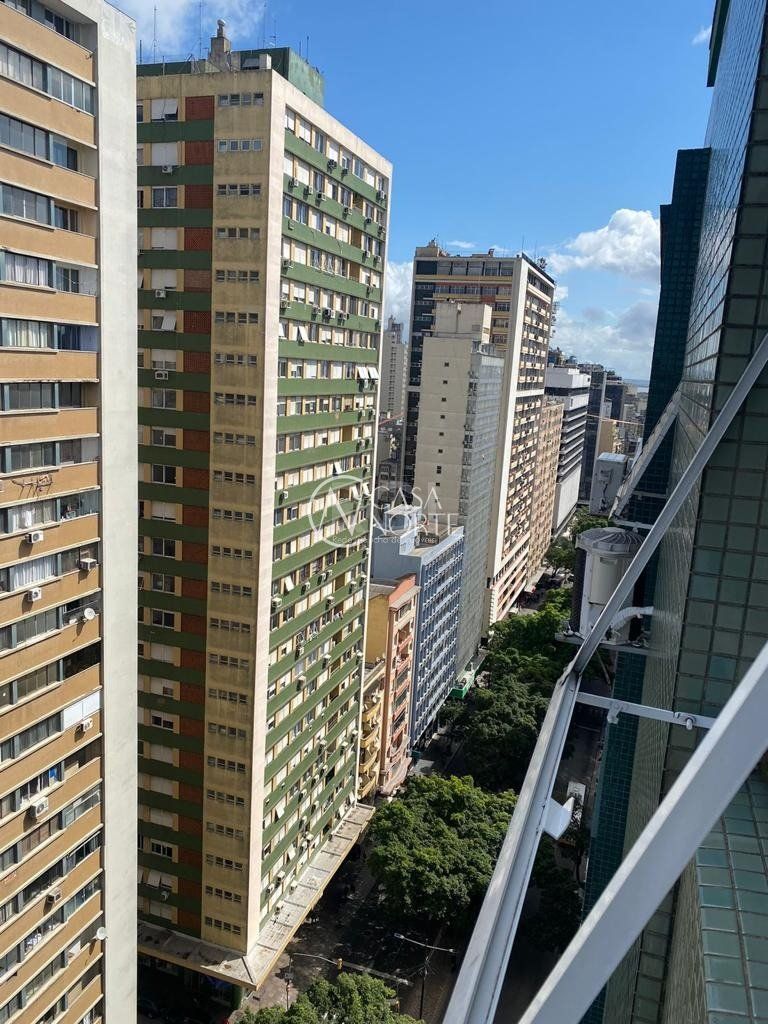 Apartamento à venda com 3 quartos, 100m², Avenida Senador Salgado Filho no bairro Centro Histórico em Porto Alegre