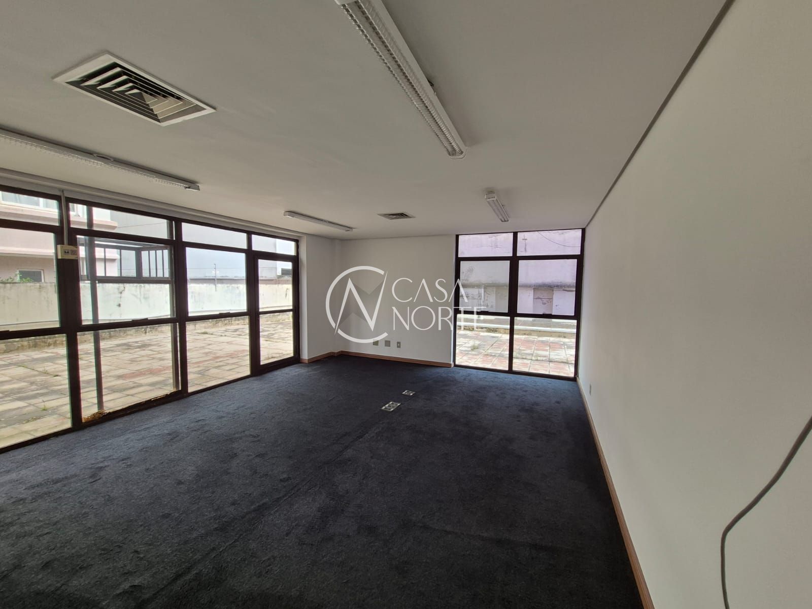 Conjunto Comercial à venda com 2 quartos, 50m², Rua Doutor Florêncio Ygartua no bairro Moinhos de Vento em Porto Alegre