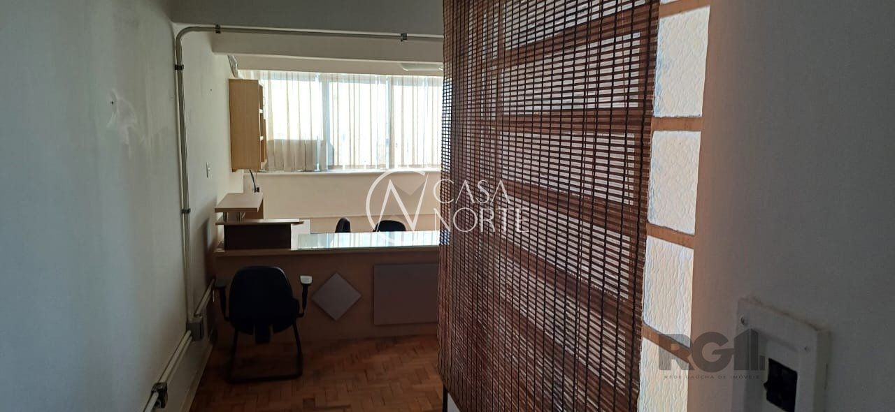 Sala Comercial à venda , 23m², Praça Osvaldo Cruz no bairro Centro em Porto Alegre