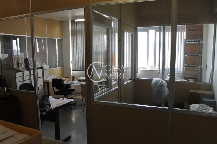 Sala Comercial à venda , 60m², Praça Osvaldo Cruz no bairro Centro Histórico em Porto Alegre